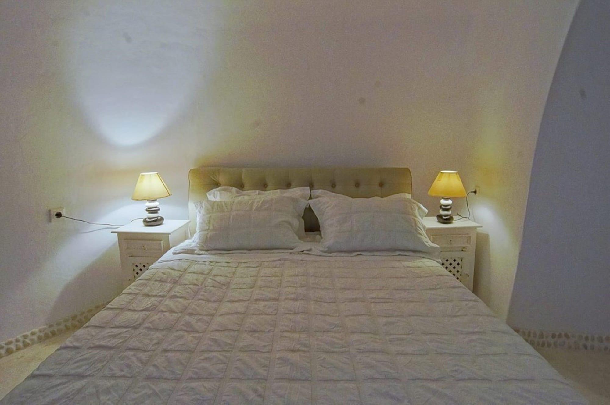 Hotel Of The Gods Cave Megalochori (Santorini)