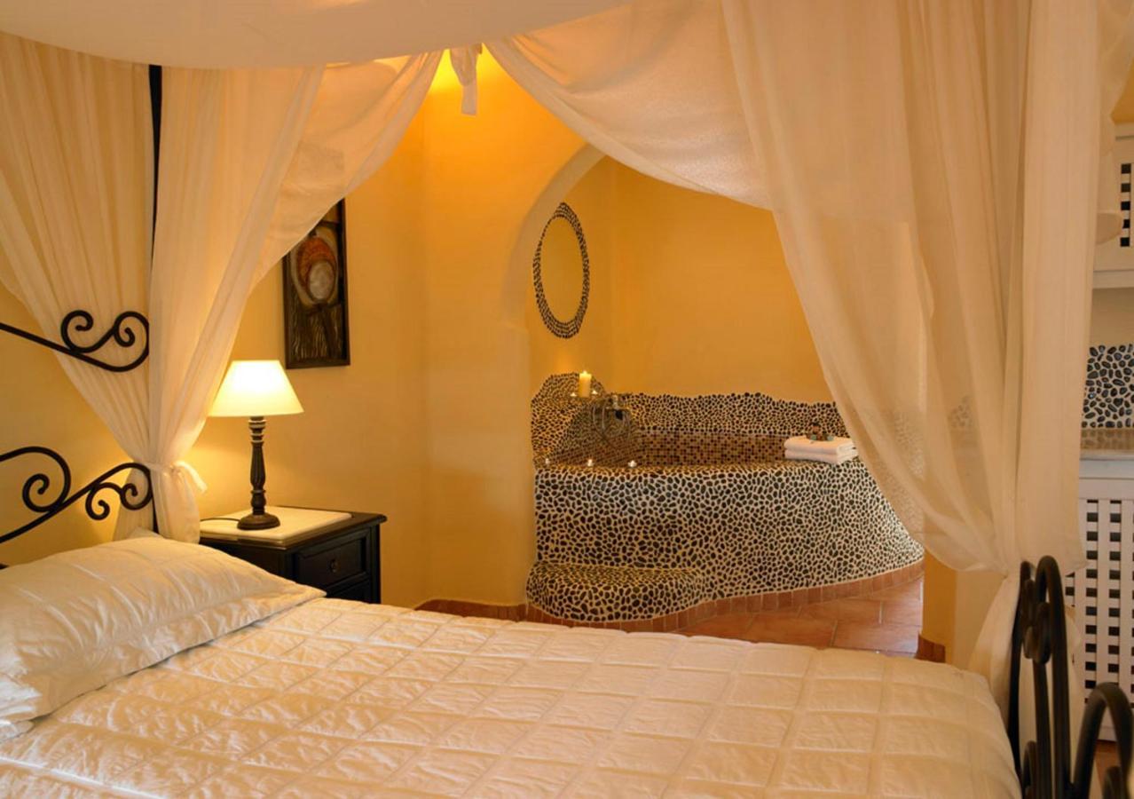 Hotel Of The Gods Cave