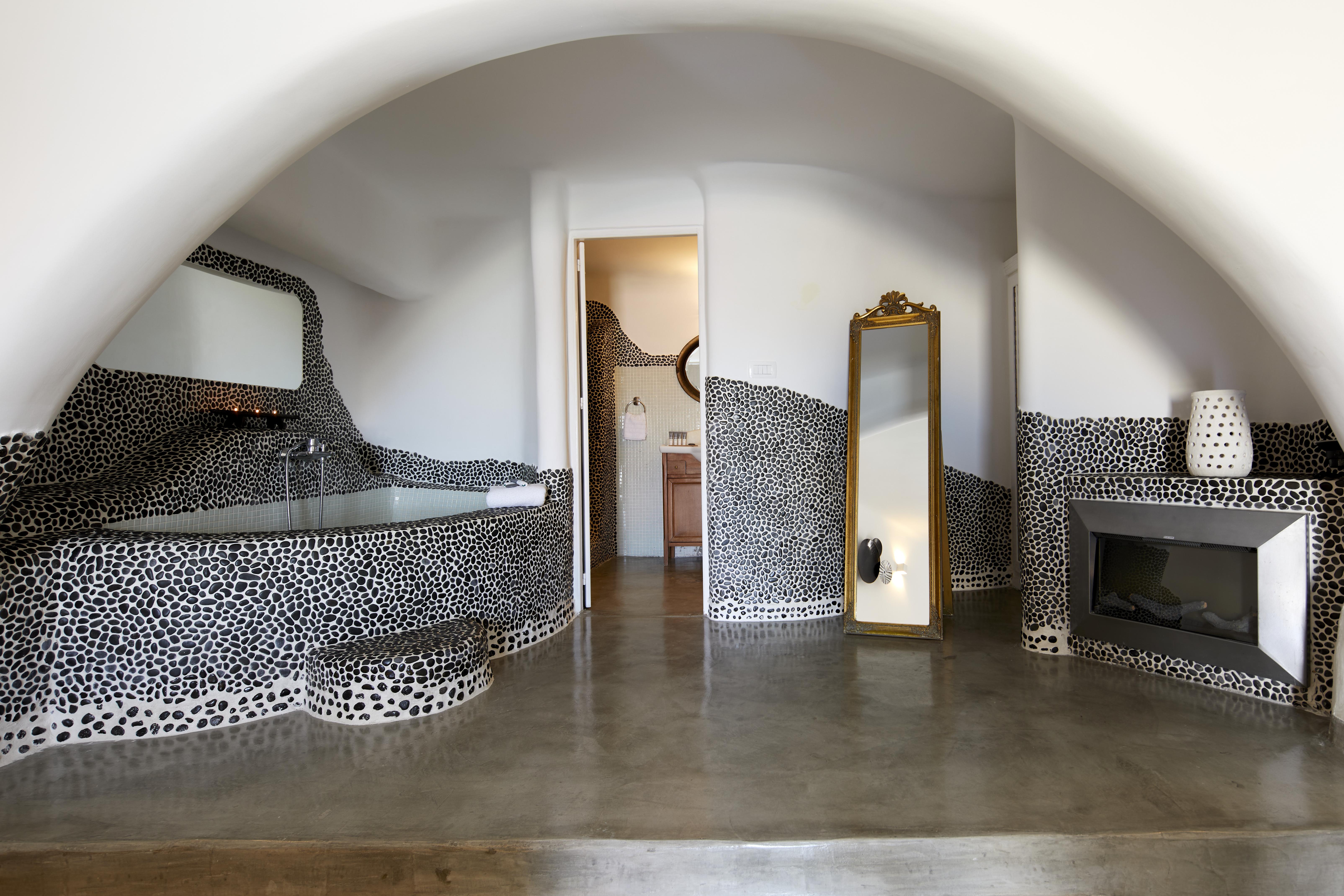 Of The Gods Cave Hotel